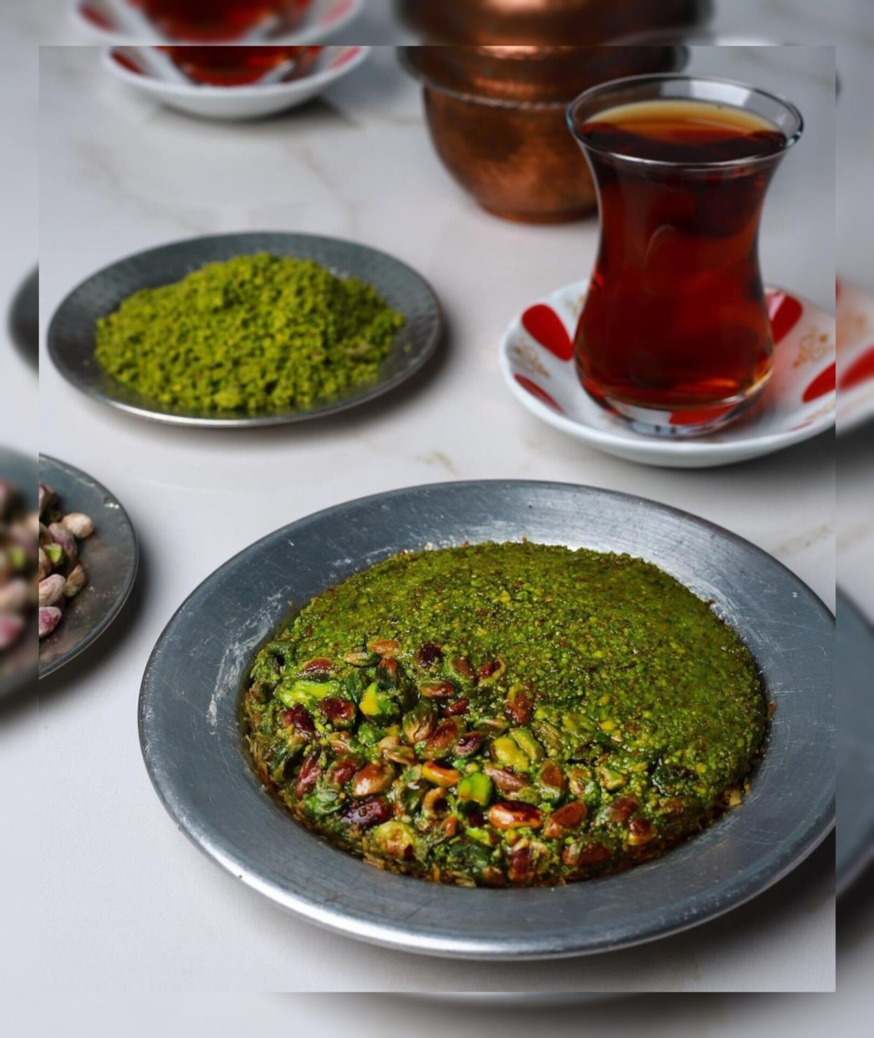 استخدام در بخش آشپزخانه کافه آدلی