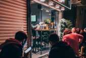 کوب برگر مدیر داخلی استخدام میکند