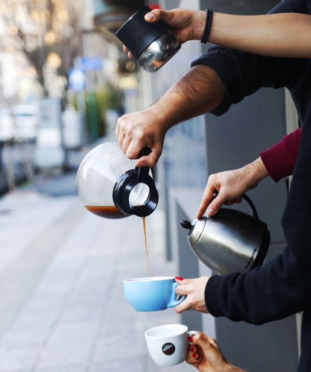 کافه رستوران خانه رایا نیروی سالن استخدام می کند