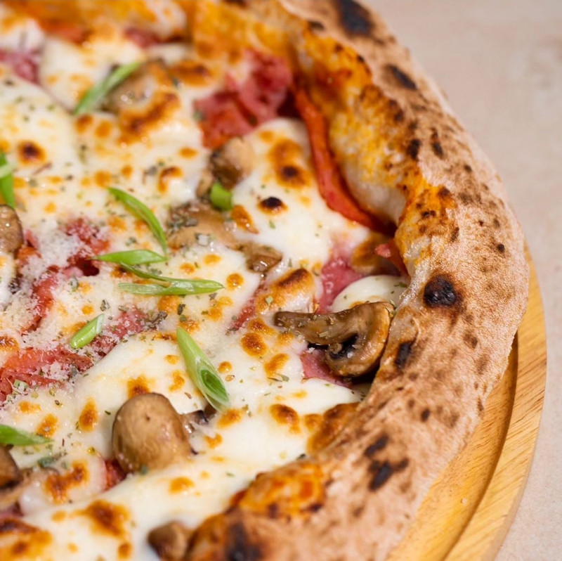 کار در کافه رستوران تنتو برای قسمت آشپزخانه