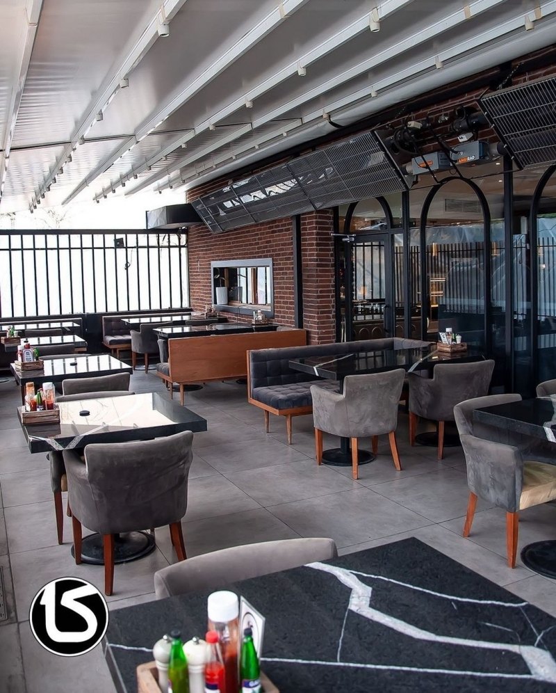 کافه رستوران کاوان نیروی بار و سالن استخدام میکند