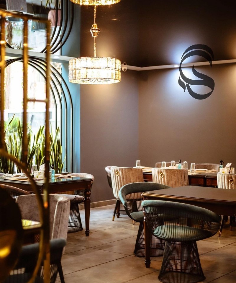 کافه رستوران گجا نیرو استخدام میکند