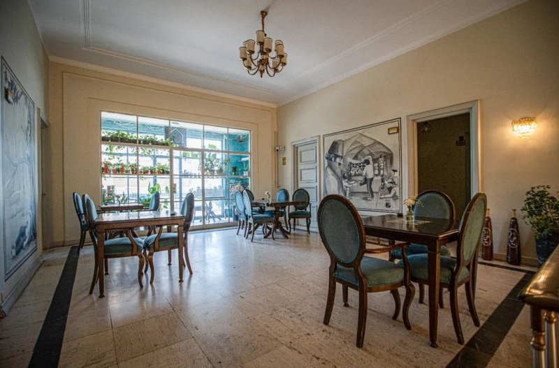 عمارت آفرید در سکشن های زیر نیرو استخدام میکند