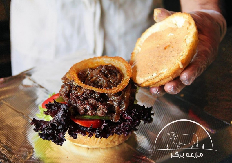 مزرعه برگر نیرو استخدام میکند