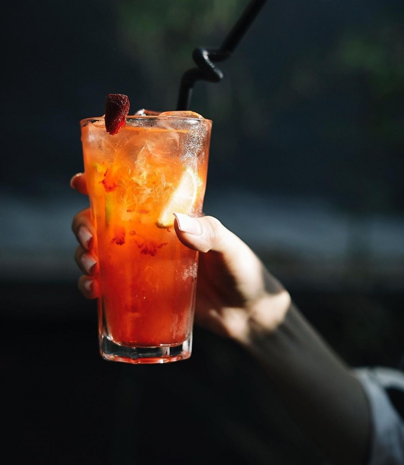 کافه بلک باکس نیرو سالنکار استخدام میکند