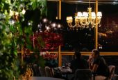 کافه رستوران گارنت در موقعیت های شغلی مختلف نیرو استخدام میکند