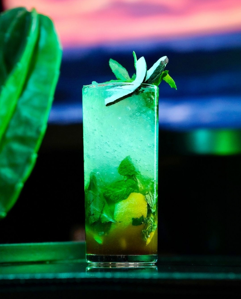 رستوران کاوولانژ برای قسمت آشپزخانه نیرو استخدام میکند