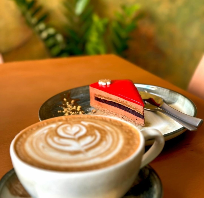 استخدام باریستا در کافه نیک یوسف آباد