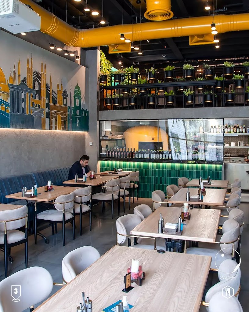 آگهی استخدام سالنکار ، رانر و ویتر