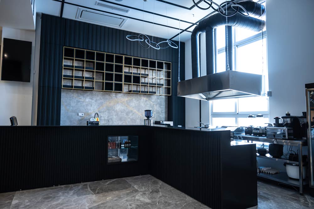 آگهی استخدام آشپز، بیکری، کانترکار، باریستا، ظرفشور، هاست