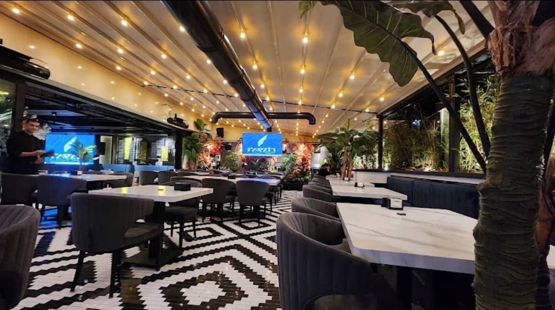 آگهی استخدام سالن‌کار در رستوران فرزین لانژ