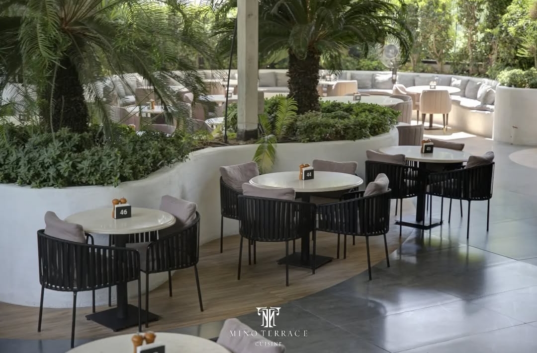 آگهی استخدام باریستا و بارتندر